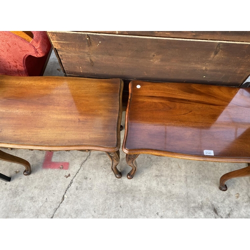 2143 - A PAIR OF VICTORIAN MAHOGANY STYLE OCCASIONAL TABLES