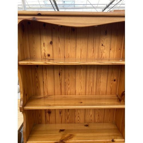 2148 - A MODERN PINE DRESSER COMPLETE WITH PLATE RACK, 31.5