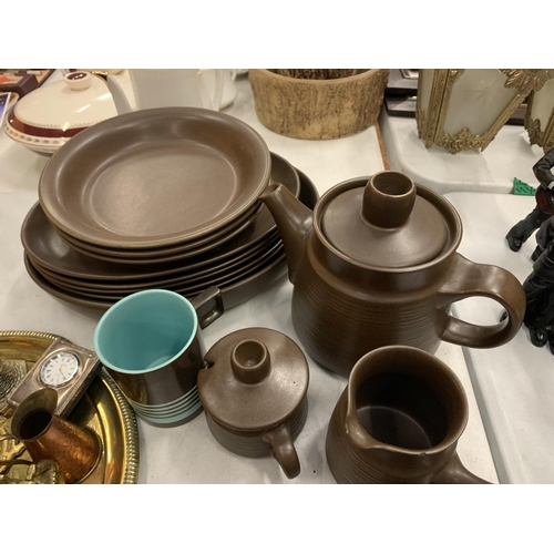 113 - A SELECTION OF LANGLEY WARE TO INCLUDE PLATES,  TEAPOT, JUG AND BOWL