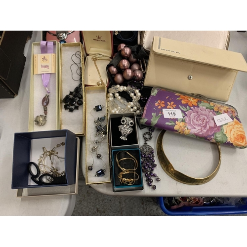 119 - A COLLECTION OF BOXED JEWELLERY AND THREE PURSES