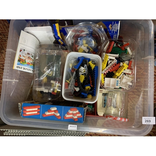 269 - A BOX OF ASSORTED LEGO TO INCLUDE ROAD STYLE BASE TRAYS