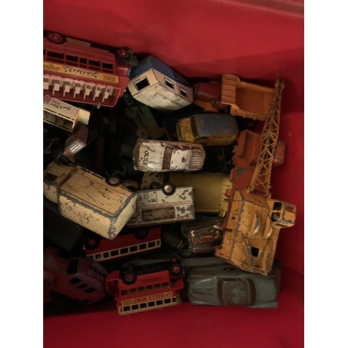 414 - A BOX OF DIE CAST TOYS TO INCLUDE A CRANE, AMERICAN TRUCK, CONTAINERS ETC