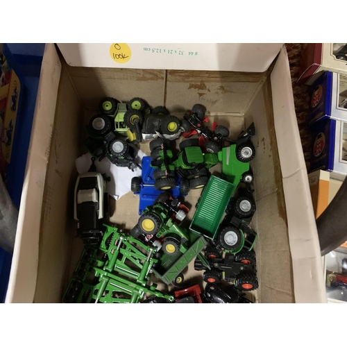 425 - A BOX OF SMALL DIE CAST MODELS TO INCLUDE TRACTORS AND FARM IMPLIMENTS