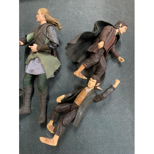 456A - A SELECTION OF LORD OF THE RINGS CHARACTER FIGURES