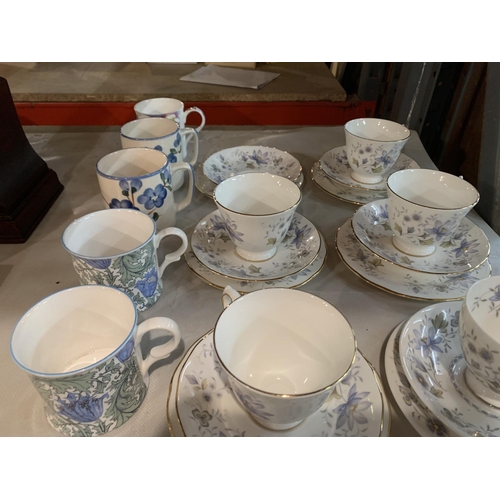 1003 - A COLLECTION OF VARIOUS BLUE AND WHITE TEA WARE TO INCLUDE COLCLOUGH ETC