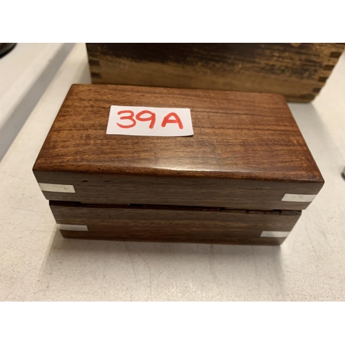 39A - A CHROME TELESCOPE IN A WOODEN BOX