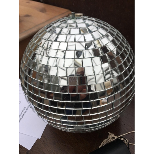 1742 - A MIRRORED GLITTER BALL