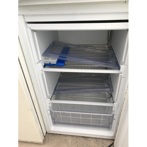1661 - A WHITE LEC UPRIGHT FRIDGE FREEZER BELIEVED IN WORKING ORDER BUT NO WARRANTY