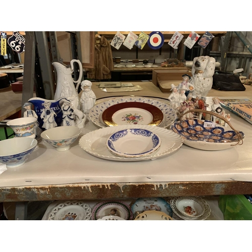 877 - AN ASSORTMENT OF VARIOUS CERAMICS TO INCLUDE STAFFORDSHIRE ORNAMENTS, PLATES ETC