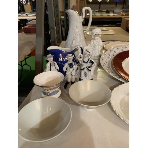 877 - AN ASSORTMENT OF VARIOUS CERAMICS TO INCLUDE STAFFORDSHIRE ORNAMENTS, PLATES ETC