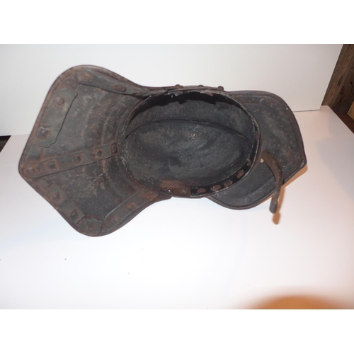 443 - A COPY OF A 17TH CENTURY ENGLISH CIVIL WAR HELMET WITH SLIDING NASAL GUARD AND PLUME HOLDER