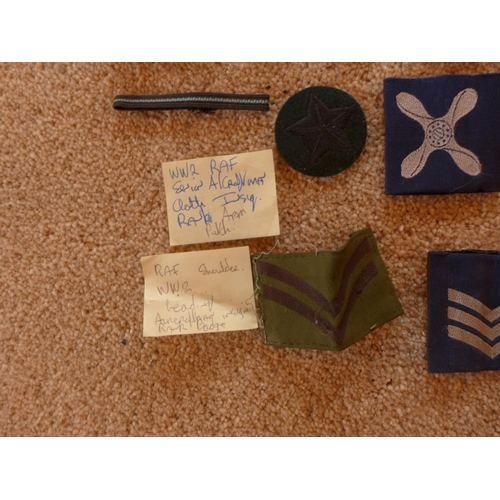 463 - A COLLECTION OF CLOTH BADGES, TO INCLUDE RAF, CAVALRY ETC