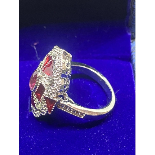 507 - A RED KITE ART DECO STYLE DRESS RING SIZE K WEIGHT 5.78 GRAMS