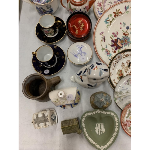 143 - A LARGE ASSORTMENT OF TREEN AND CERAMIC WARE TO INCLUDE A COALPORT TEAPOT, A JASPER WARE DISH AND A ... 