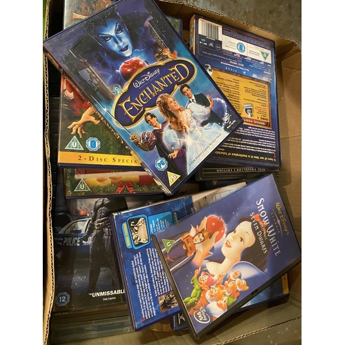 887 - A LARGE QUANTITY OF DVD'S FOR CHILDREN AND ADULTS