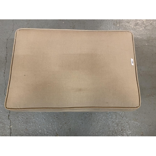 661 - A BEIGE LINEN EFFECT FOOTSTOOL ( 40X72X49 CM)