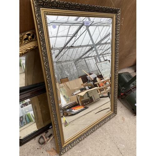 1236 - FOUR DECORATIVE MIRRORS TO INCLUDE TWO GILT FRAMED AND TWO FURTHER ORNATE MIRRORS