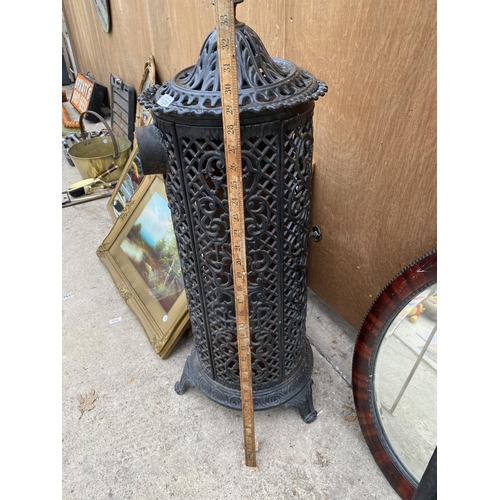 1239 - A VINTAGE CAST IRON HEATER