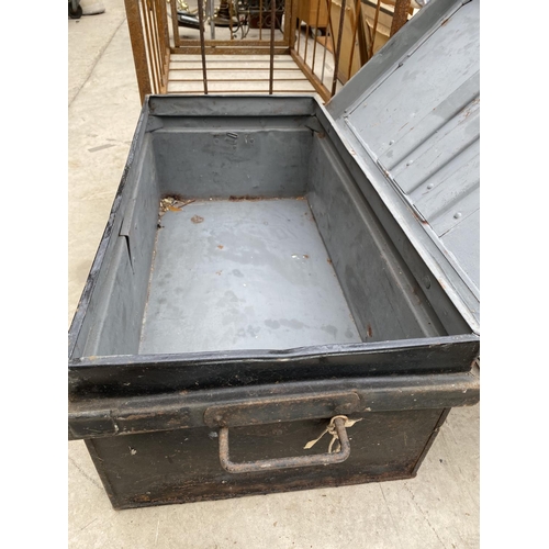 1279A - A VINTAGE METAL TOOL CHEST AND A FURTHER WOODEN SHOE RACK