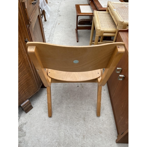 1935 - FOUR MID 20TH CENTURY CHILDS SCHOOL CHAIRS