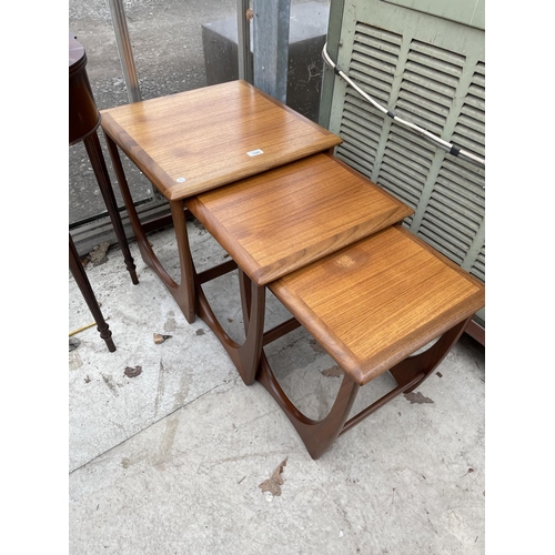 1945 - A RETRO NEST OF G PLAN STYLE TABLES