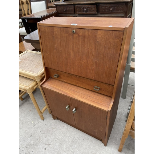 1951 - A RETRO TEAK REMPLOY BUREAU, 24