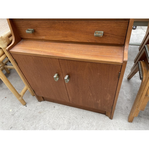 1951 - A RETRO TEAK REMPLOY BUREAU, 24