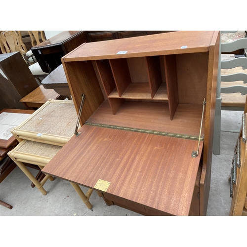 1951 - A RETRO TEAK REMPLOY BUREAU, 24