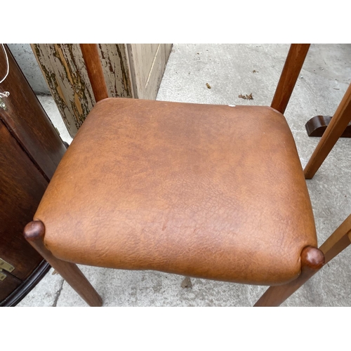 1991 - A RETRO TEAK DRAW-LEAF DINING TABLE, 49