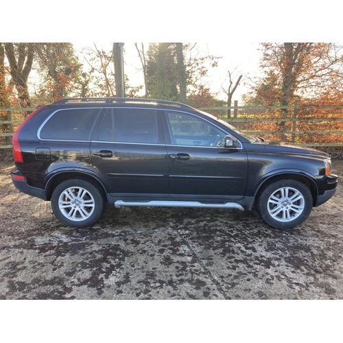 1260 - A 2009 VOLVO XC90, M7 PLH (PRIVATE PLATE NOT INCLUDED WITH SALE), LOG BOOK TO FOLLOW. 9 SERVICE STAM... 