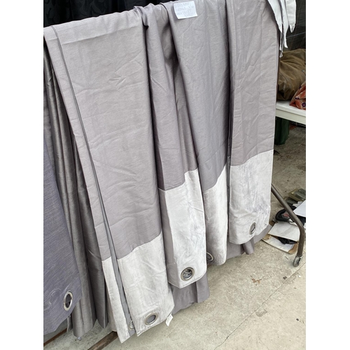 1351 - AN ASSORTMENT OF CURTAINS TO INCLUDE A SET OF BIFOLD/PATIO DOOR CURTAINS X FOUR (APPROX W:87INCHES D... 