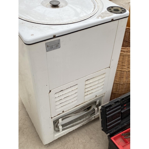 1408 - A VINTAGE HOTPOINT RETRO SPIN DRYER