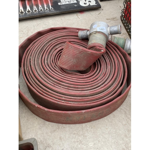 1423 - A LARGE FIRE HOSE