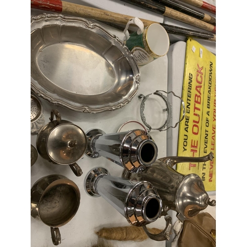 130 - A COLLECTION OF SILVER PLATED WARE TO INCLUDE A COFFEE POT ETC