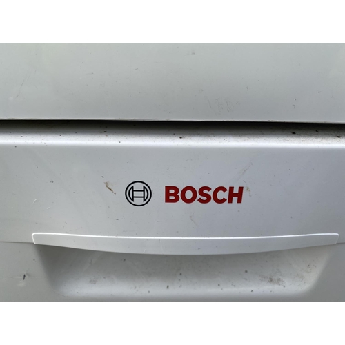 1820 - A WHITE BOSCH DISHWASHER BELIEVED IN WORKING ORDER BUT NO WARRANTY