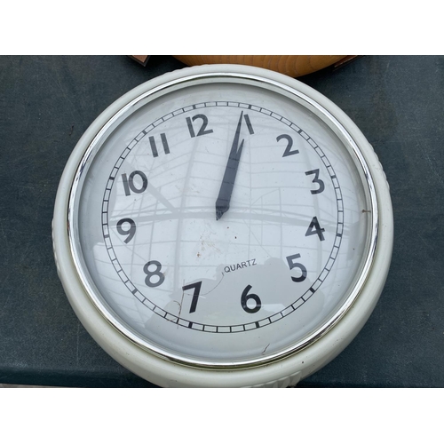 1824 - FOUR VARIOUS WALL CLOCKS TO INCLUDE SOME WITH DECORATIVE DESIGN