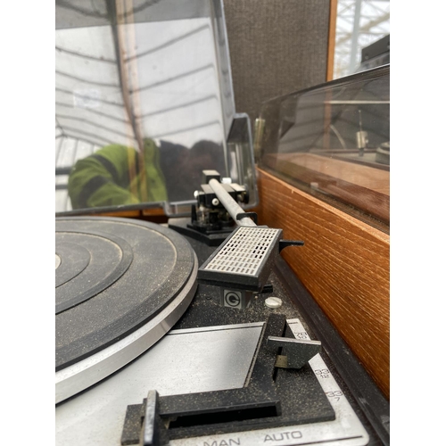 1868 - A GARRARD SP25 MARK IV RECORD DECK AND TWO SPENDOR SPEAKERS