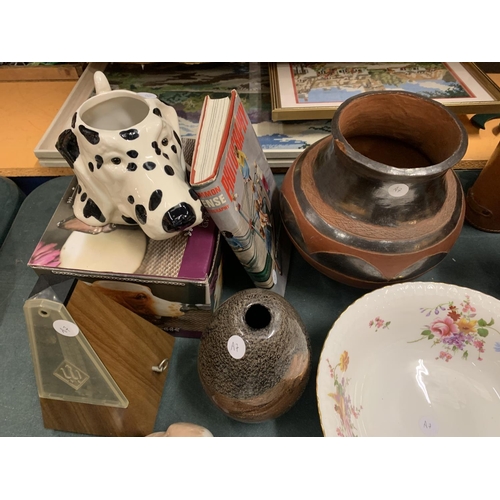 205 - AN ASSORTMENT OF ITEMS TO INCLUDE A CROWN DERBY BOWL, A VINTAGE PHOTOGRAPHY BOOK, METRONOME ETC