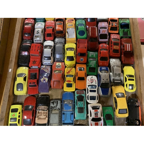 238 - A WOODEN TRAY OF TOY CARS