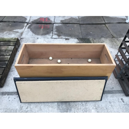 1610 - A PAIR OF STACKABLE WOODEN STORAGE BOXES WITH SEAT ON TOP