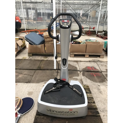 1611 - A VIBROSTATION VIBRATION TRAINING PLATE