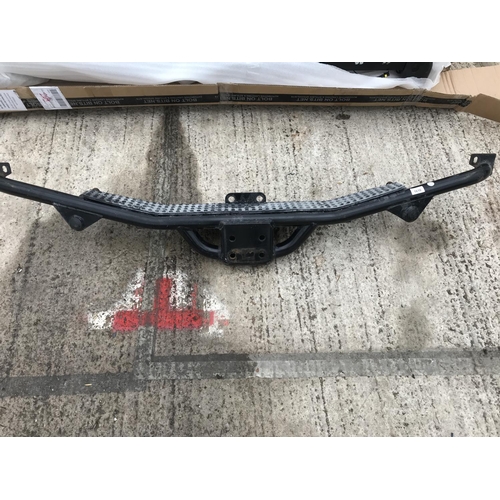 1616 - A LAND ROVER DEFENDER REAR TOW STEP