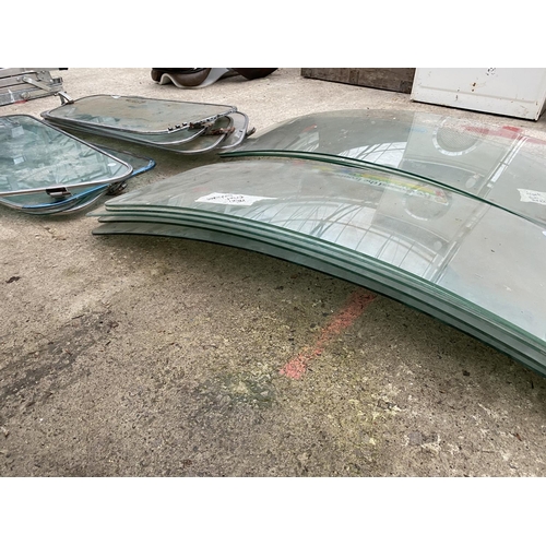 1672 - VARIOUS AUTO WINDSCREENS