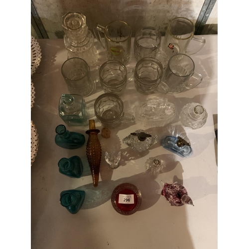 296 - A COLLECTION OF GLASS WARE TO INCLUDE PERFUME BOTTLES, PAPERWEIGHTS ETC