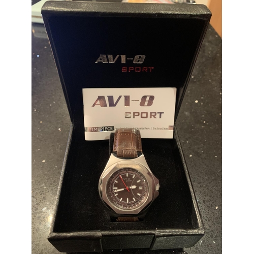 689 - A NEW AND BOXED AVI -8 SPORT WRIST WATCH IN WORKING ORDER