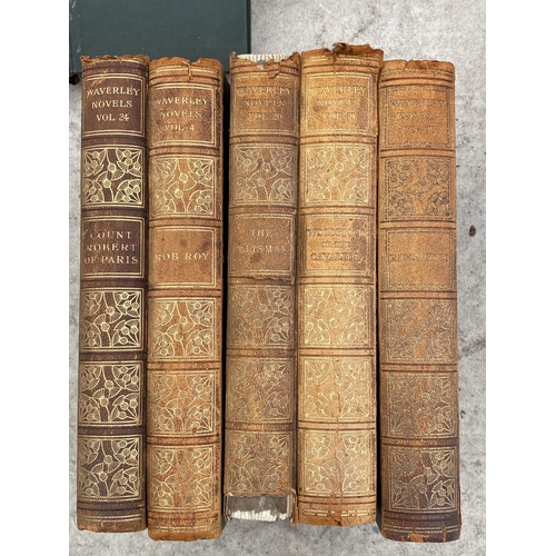 1452 - A LARGE ASSORTMENT OF 'WAVERLEY NOVELS'