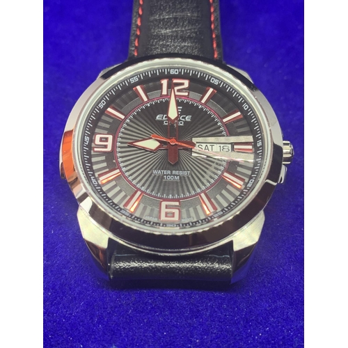 543 - A GENTS CASIO EDIFICE WRISTWATCH IN WORKING ORDER WITH LABEL