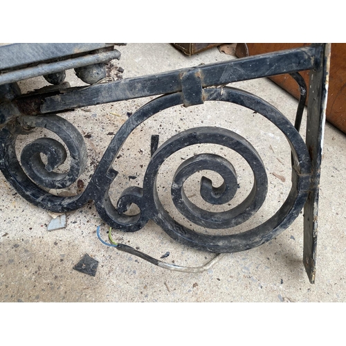 1209 - A PAIR OF DECORATIVE CAST IRON OUTDOOR LIGHTS