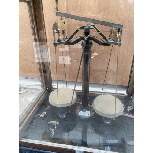 1240 - A SET OF VINTAGE SCALES AND WEIGHTS