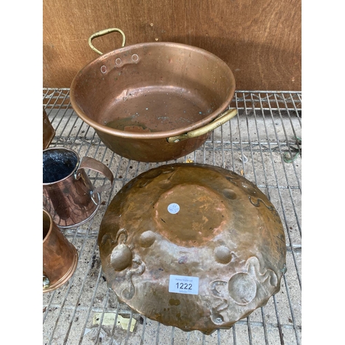 1222 - A COLLECTION OF COPPER ITEMS TO INCLUDE A COPPER TROUGH, A LARGE PAN AND TANKARDS ETC